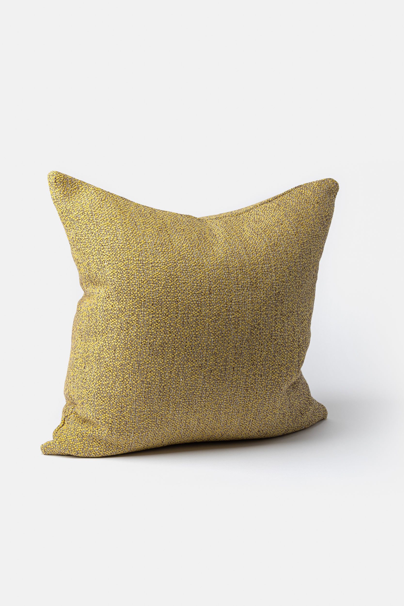 "Catenella" square cushion cover in Giallo Citrino