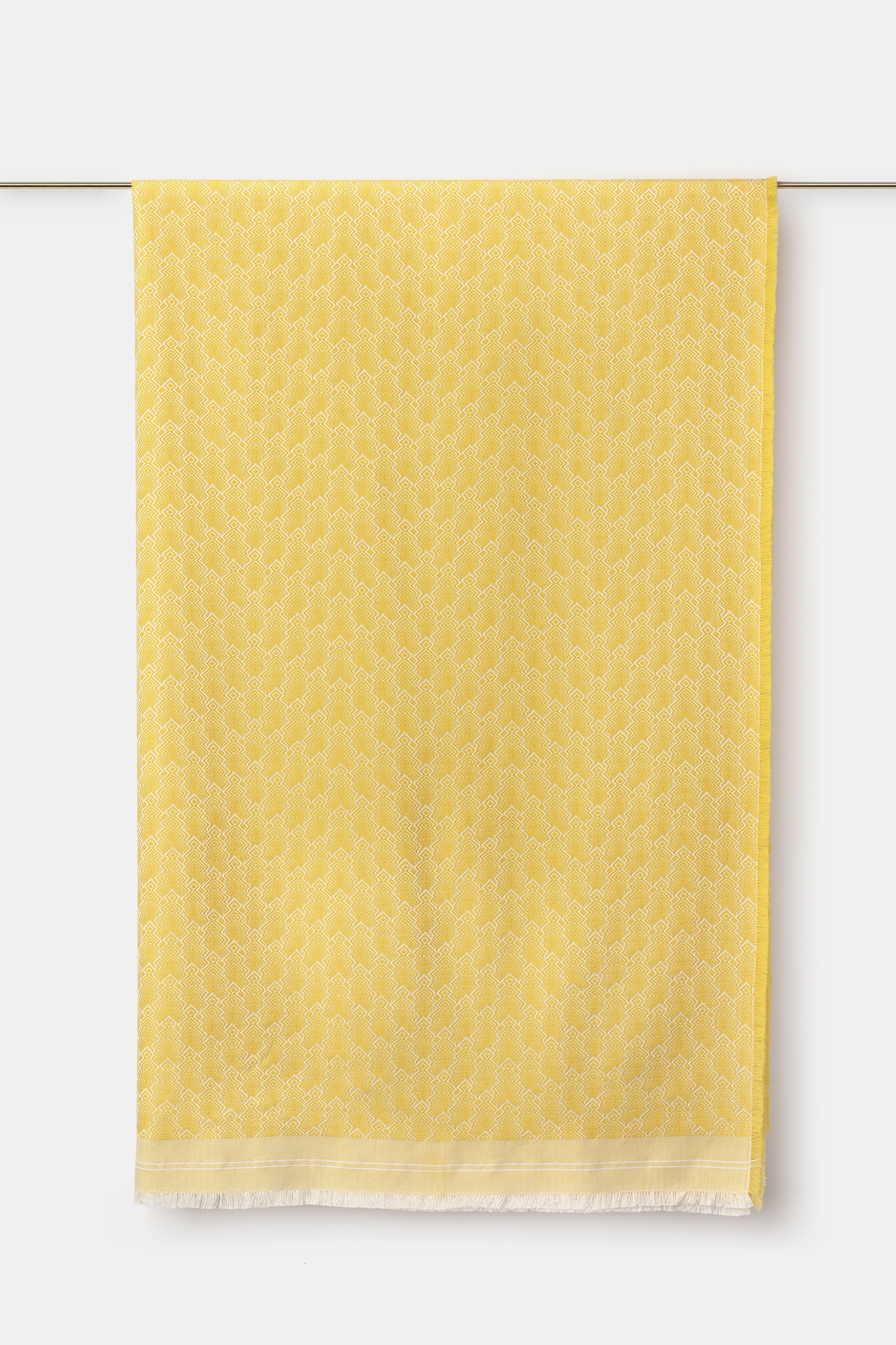 "F28" wool throw in Citron