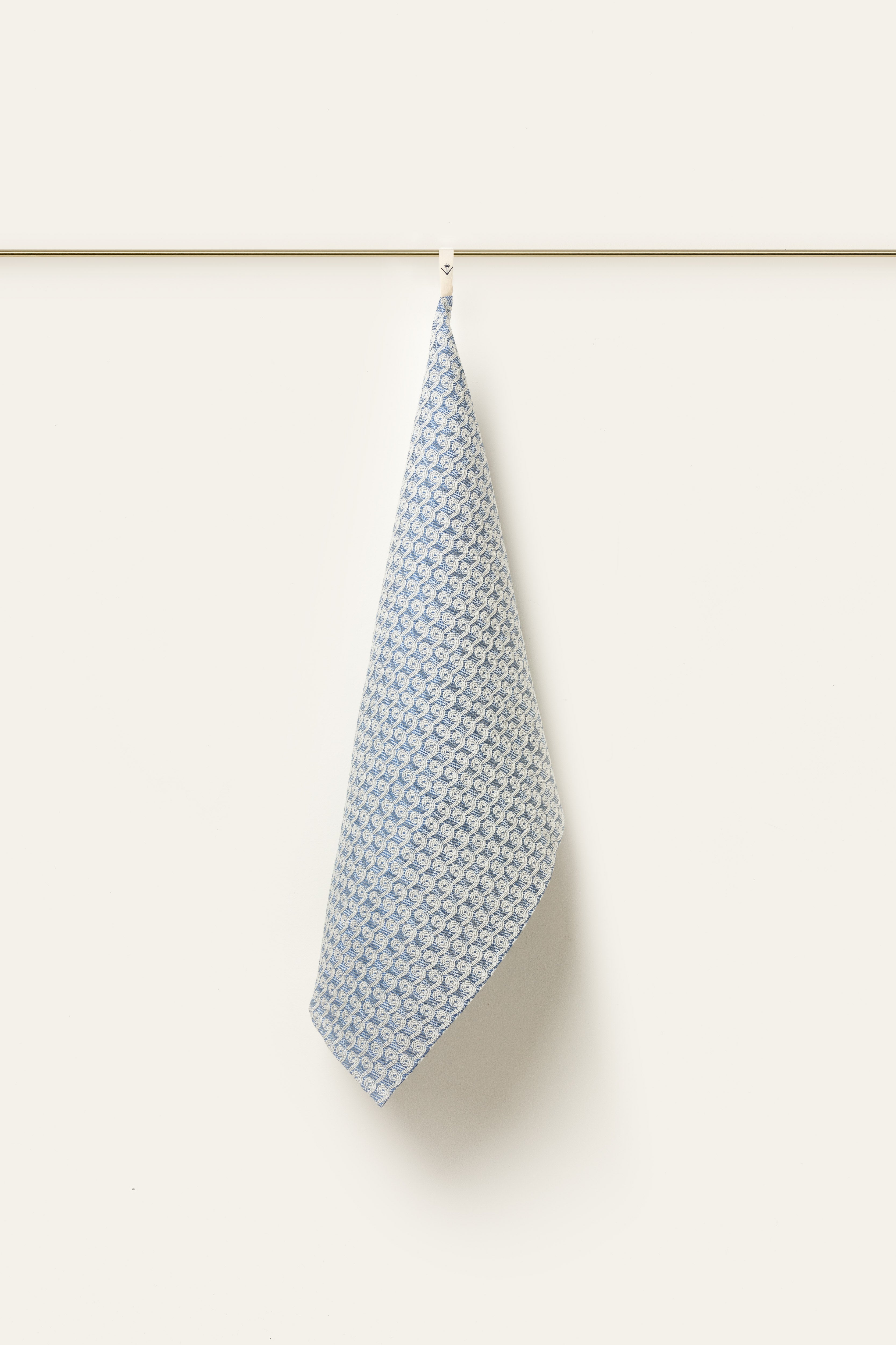 "Pattern F29" tea towel in Blu Vivo