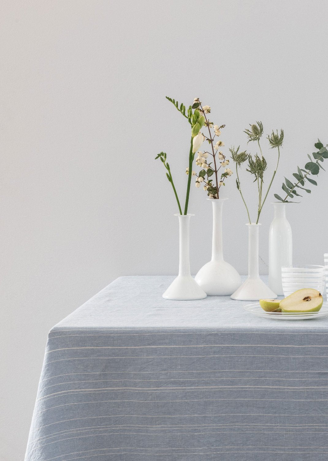 // "Greta" tablecloth in Garda Blue