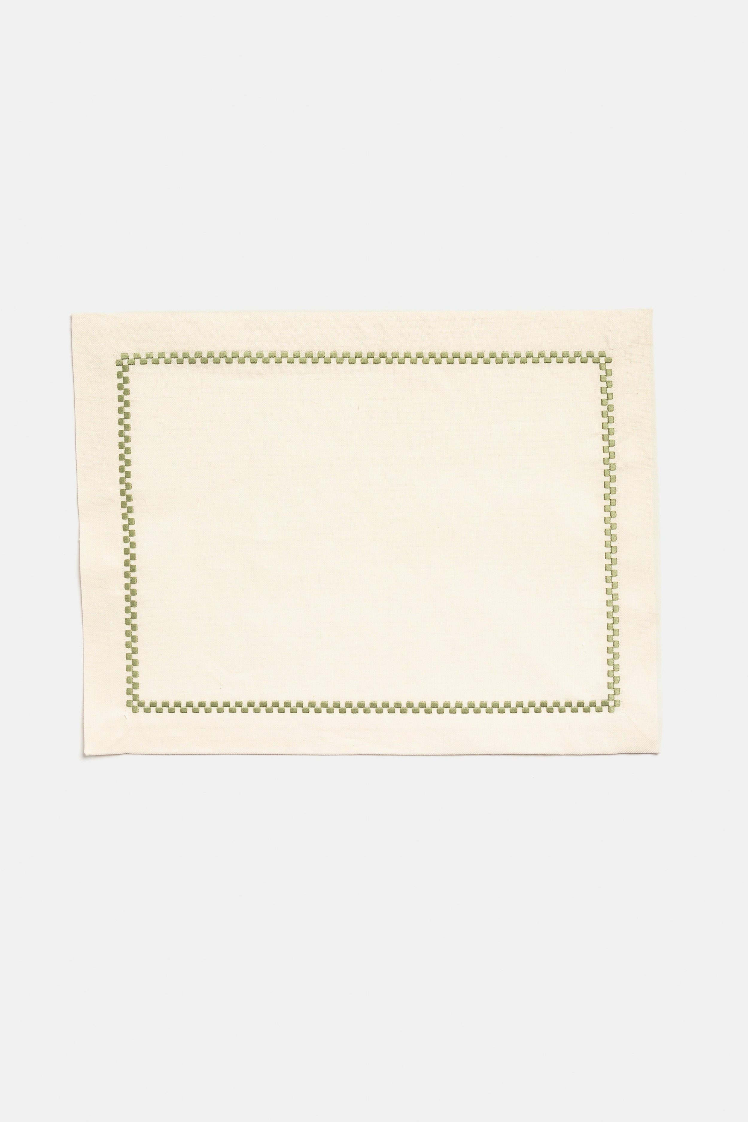 "Ricamo Taf" placemat in White / Khaki