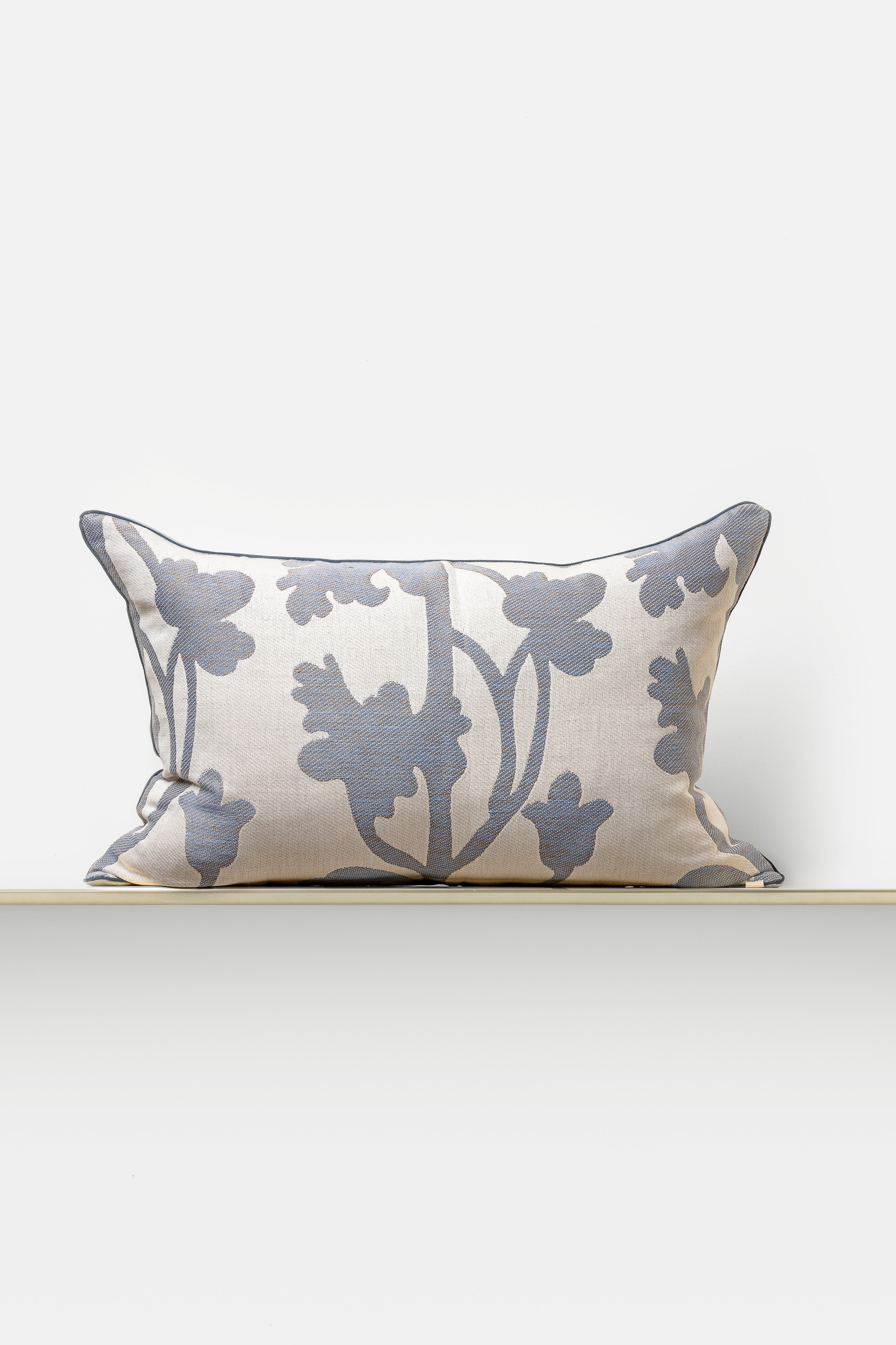 "Vitis" rectangular cushion cover in Urano Grey