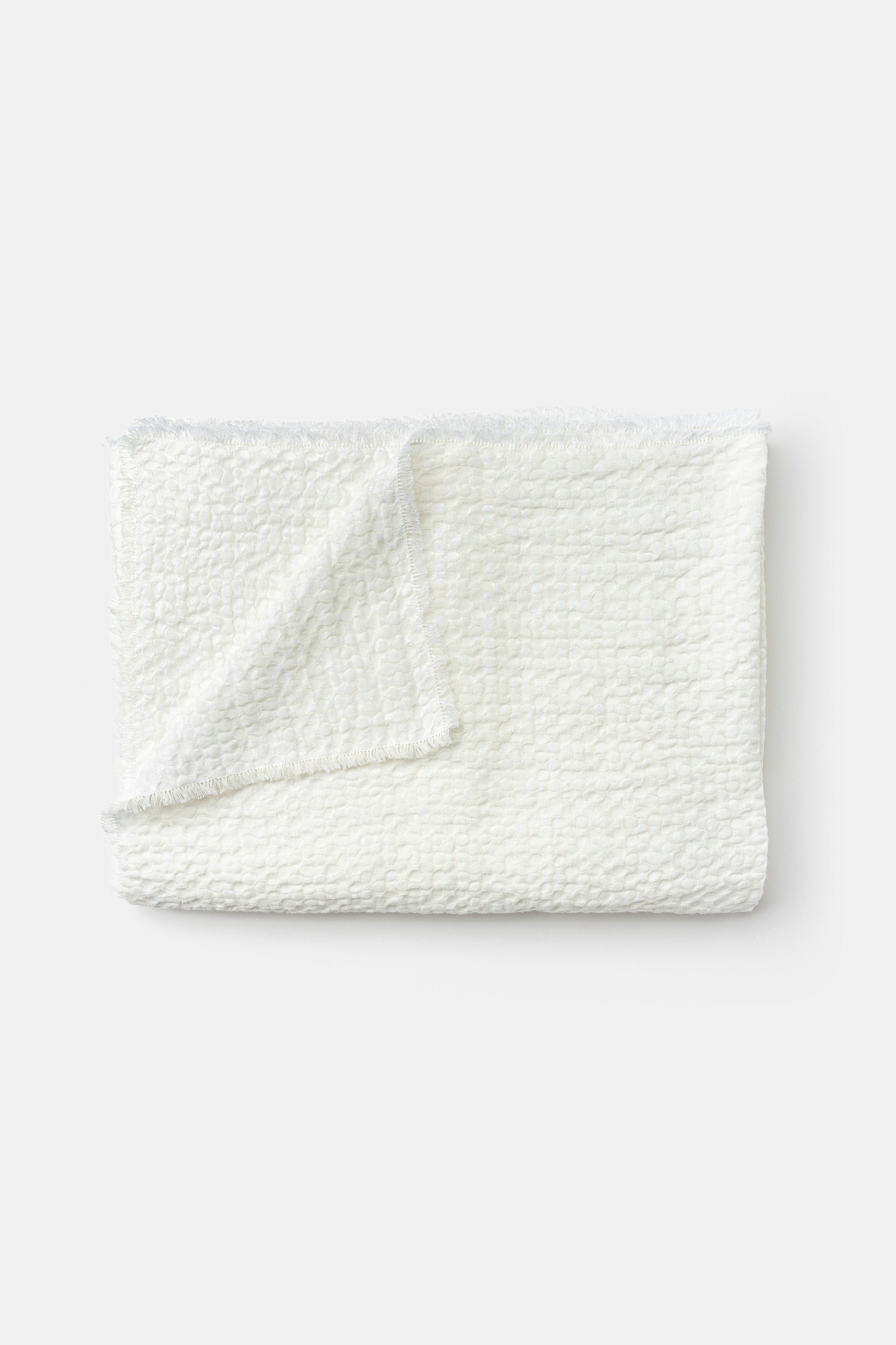"Goccia" tablecloth in Optical White