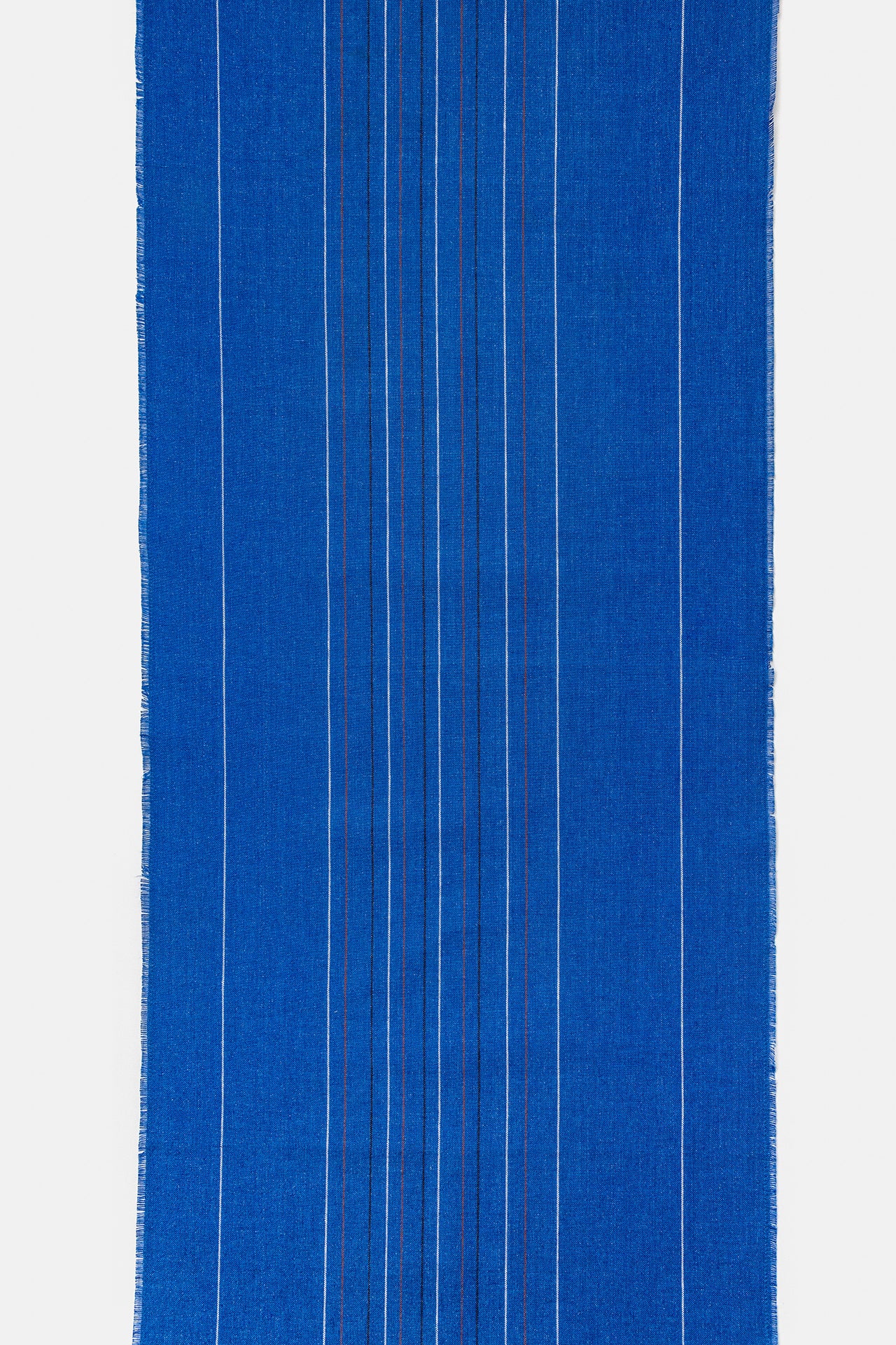 "Chroma" table runner in Cobalto