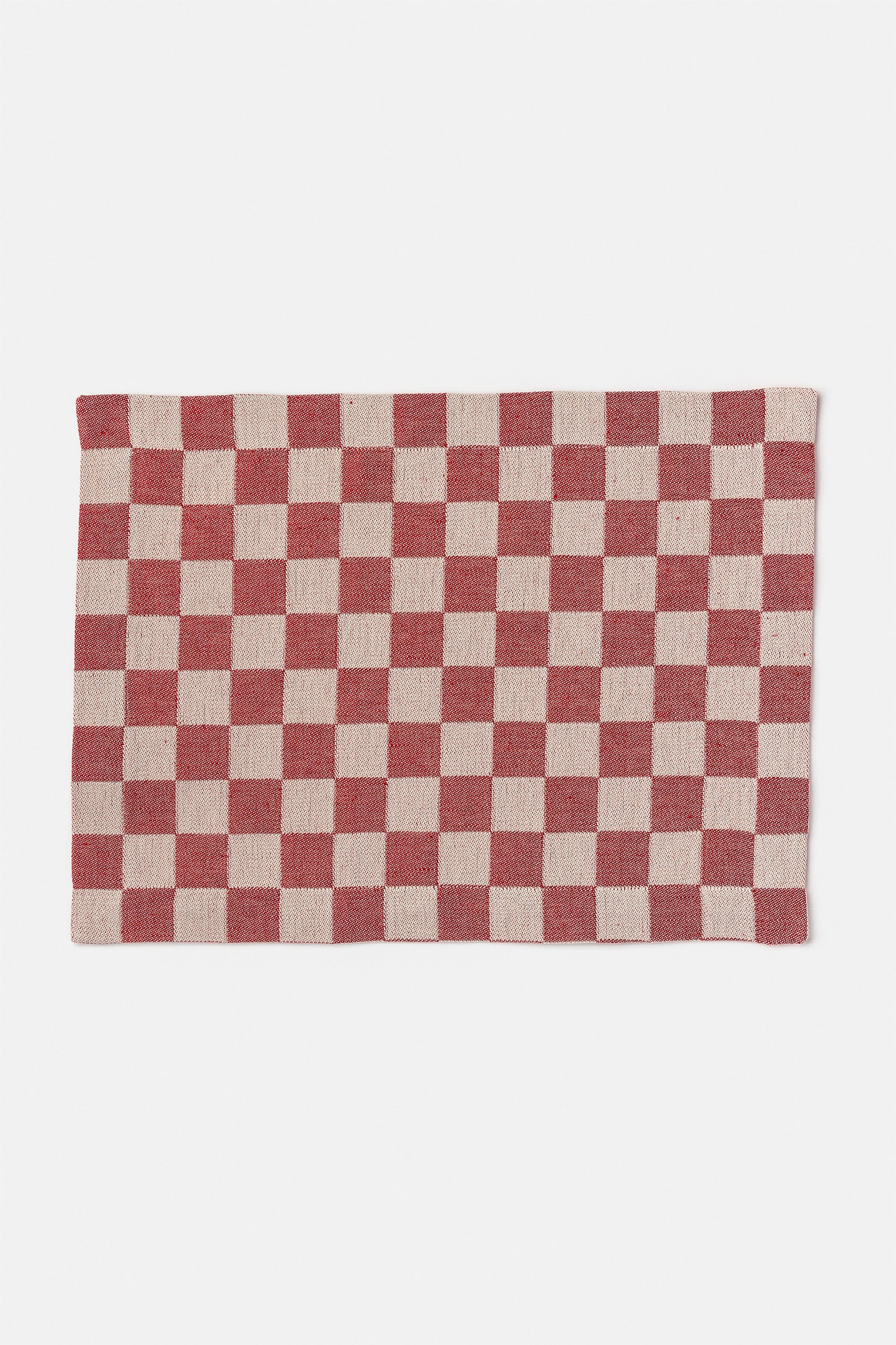 "F74" placemat in Rubino 2863