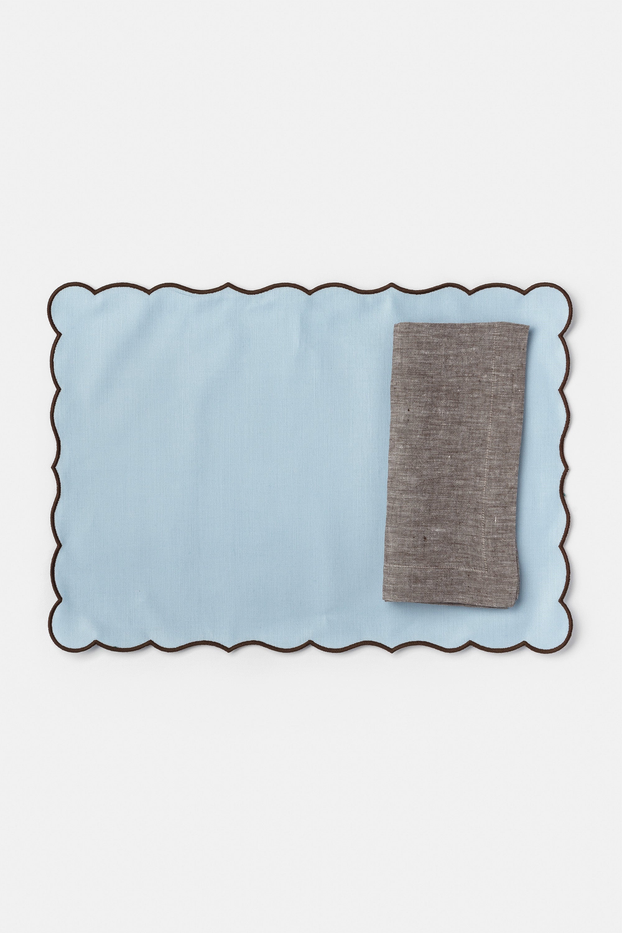 "Lido" placemat in Light Blue / Brown