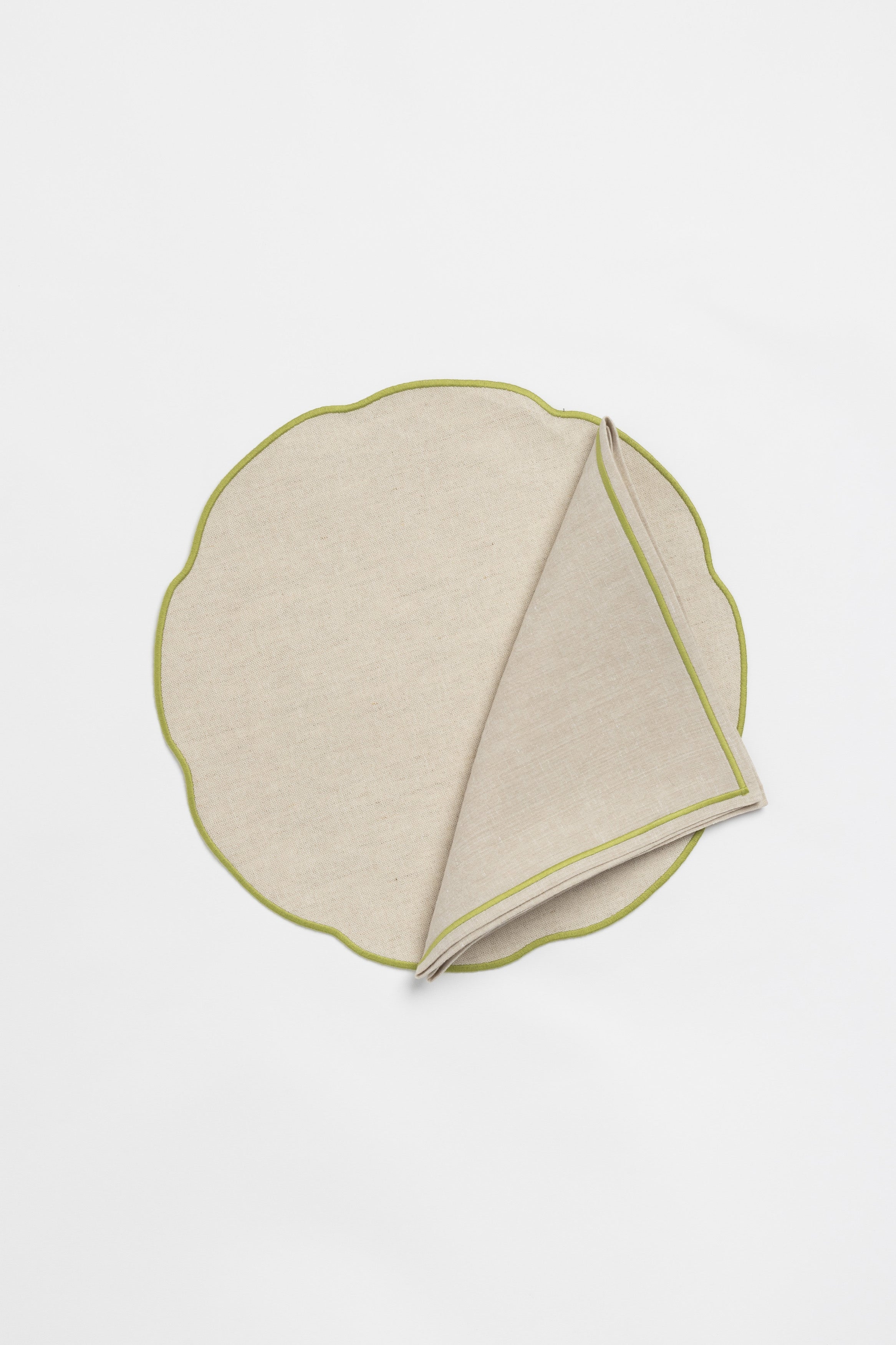 "Nura" placemat in Salt Pepper / Chartreuse