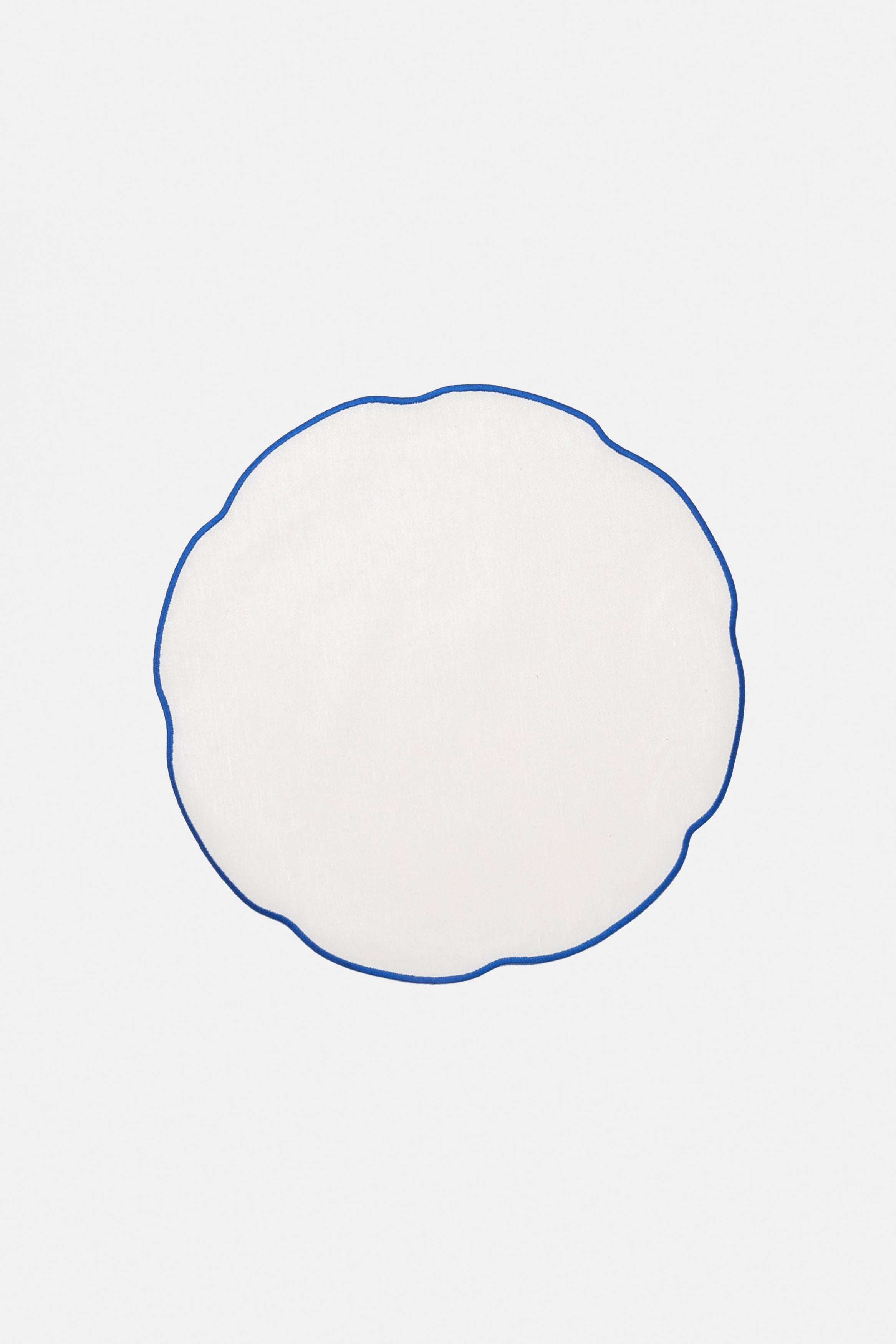 "Nura" placemat in White / Bresse Blue