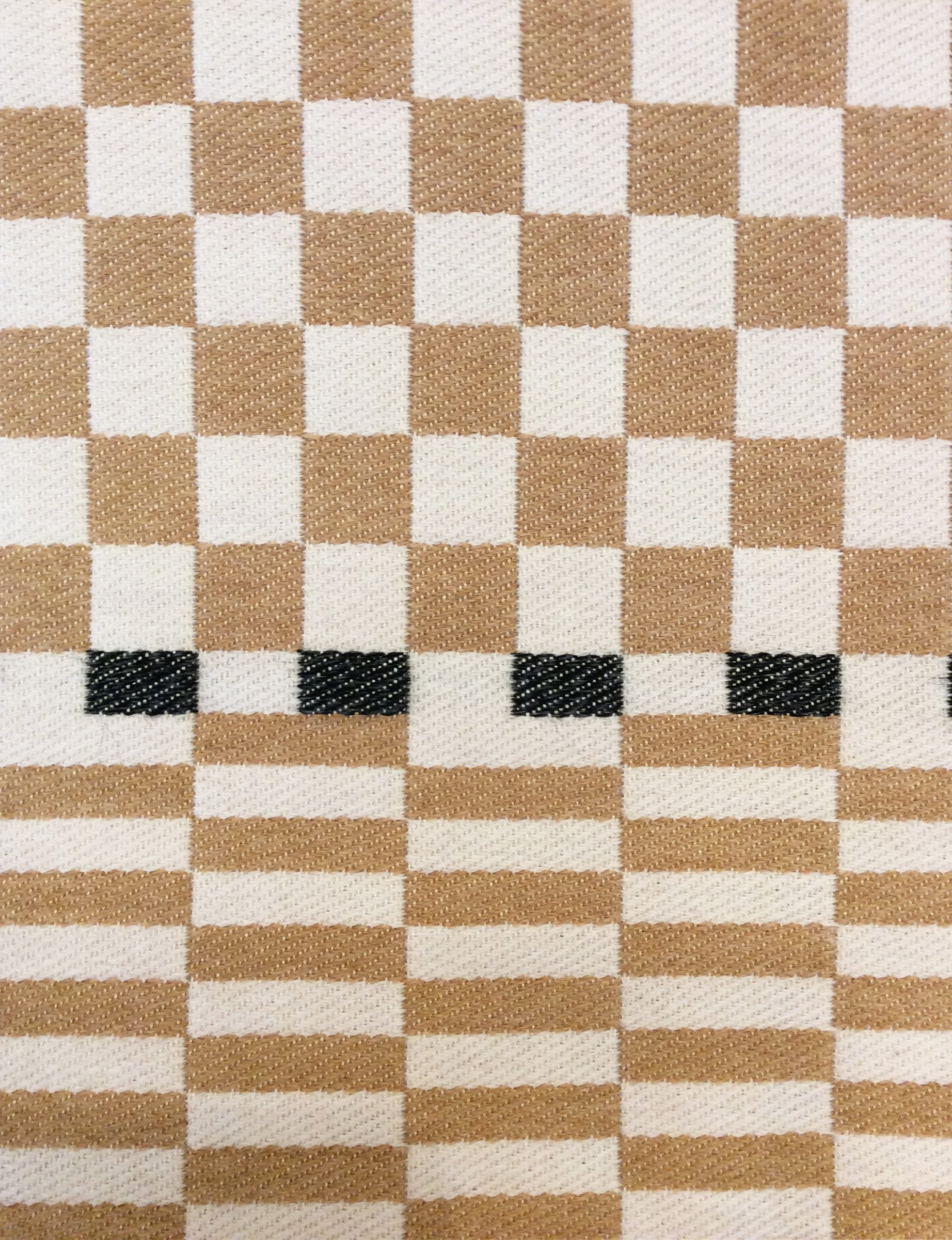 "Nepal" cashmere throw in Caramel
