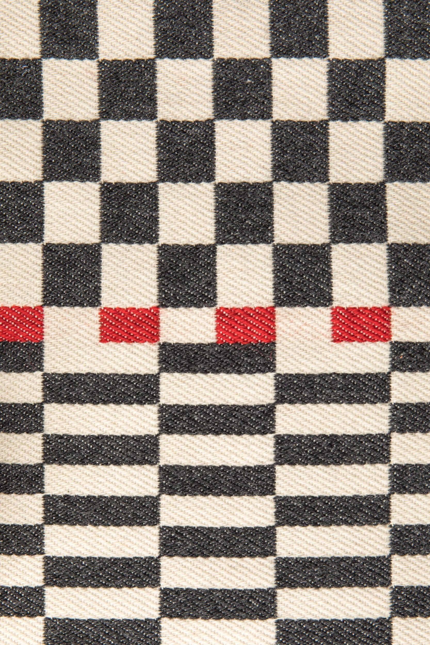 "Nepal" cashmere blanket in Tight
