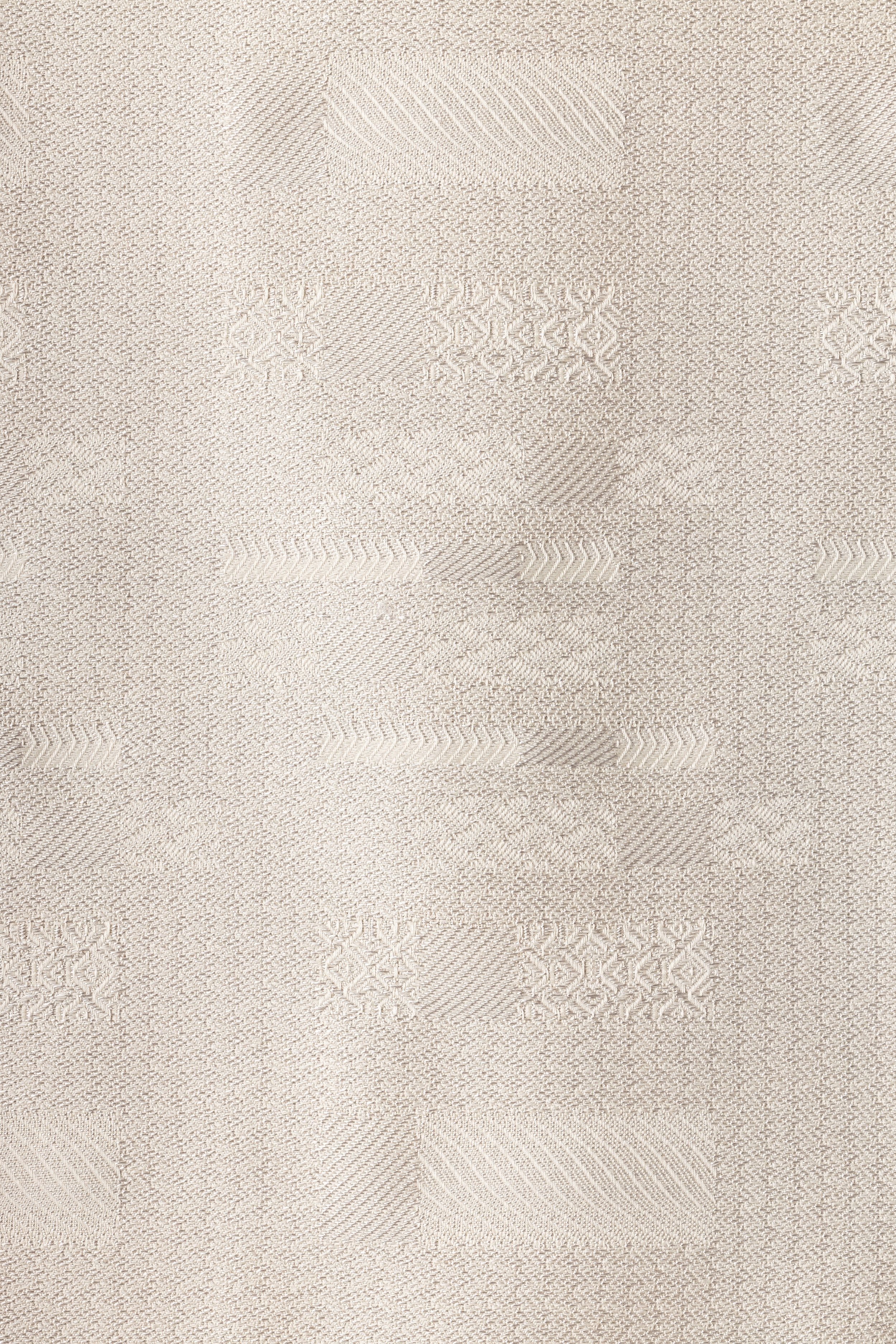 "Aurea" throw in Silk White