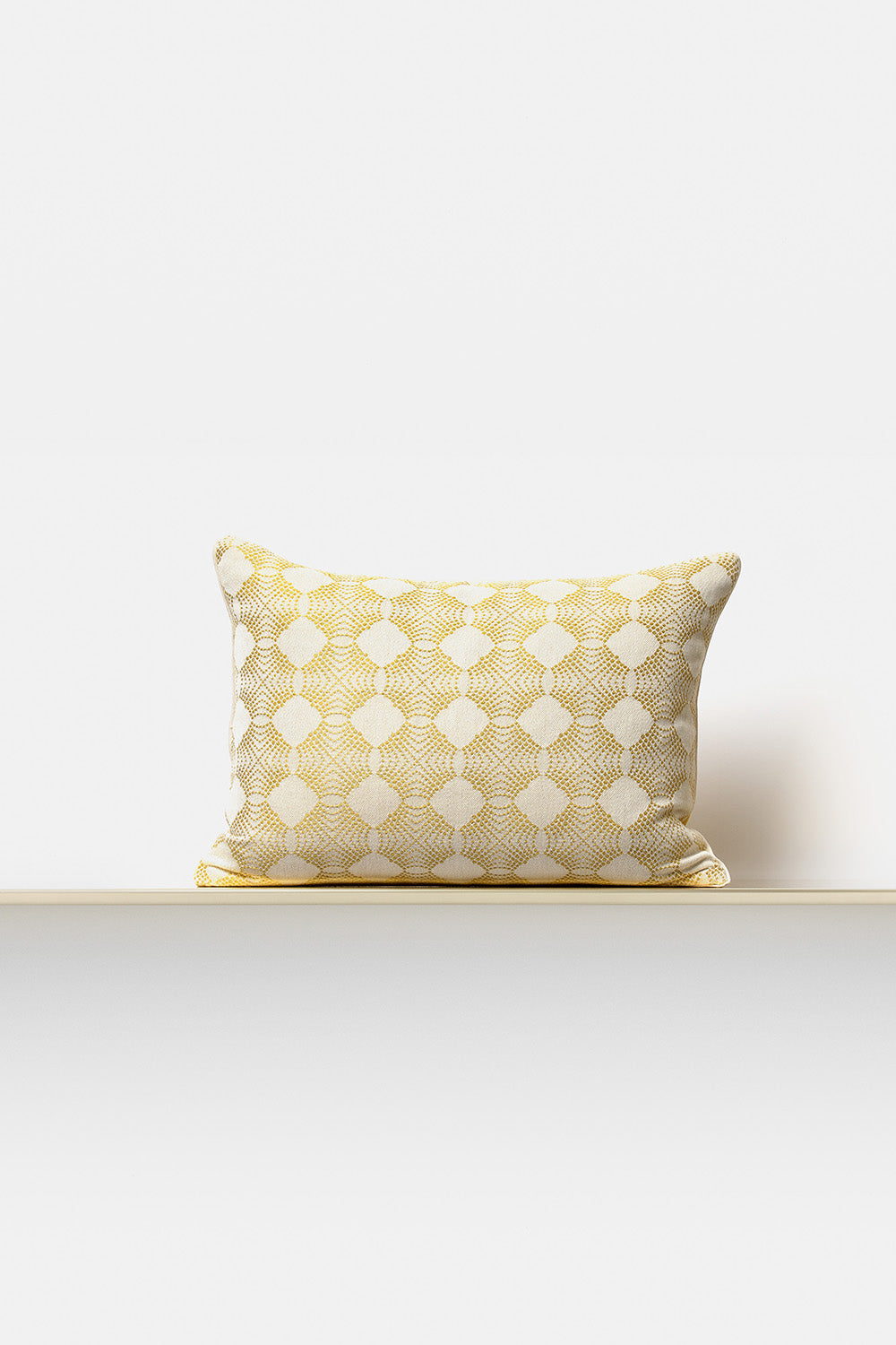 "Aster" throw cushion in Senape