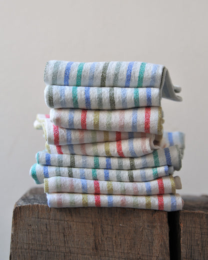 "Elettra" towels in Acqua