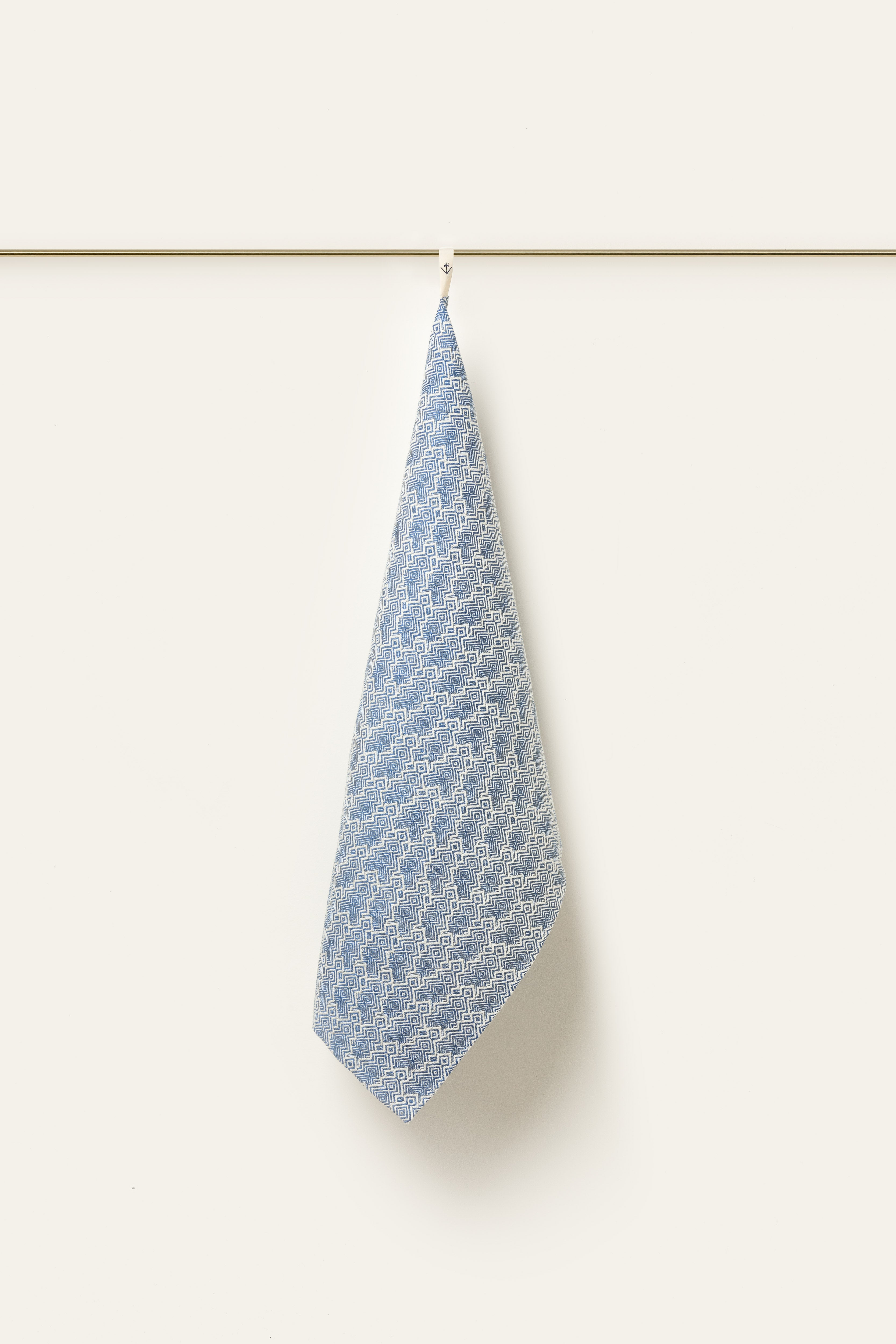 "Pattern F28" tea towel in Blu Vivo