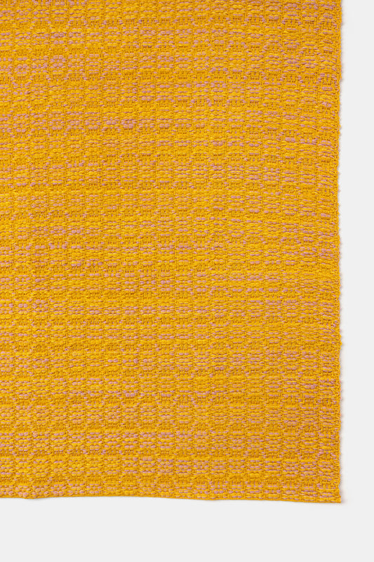 "Pinto Chiocciolina" rug no. 4 in Sun Yellow / Pink