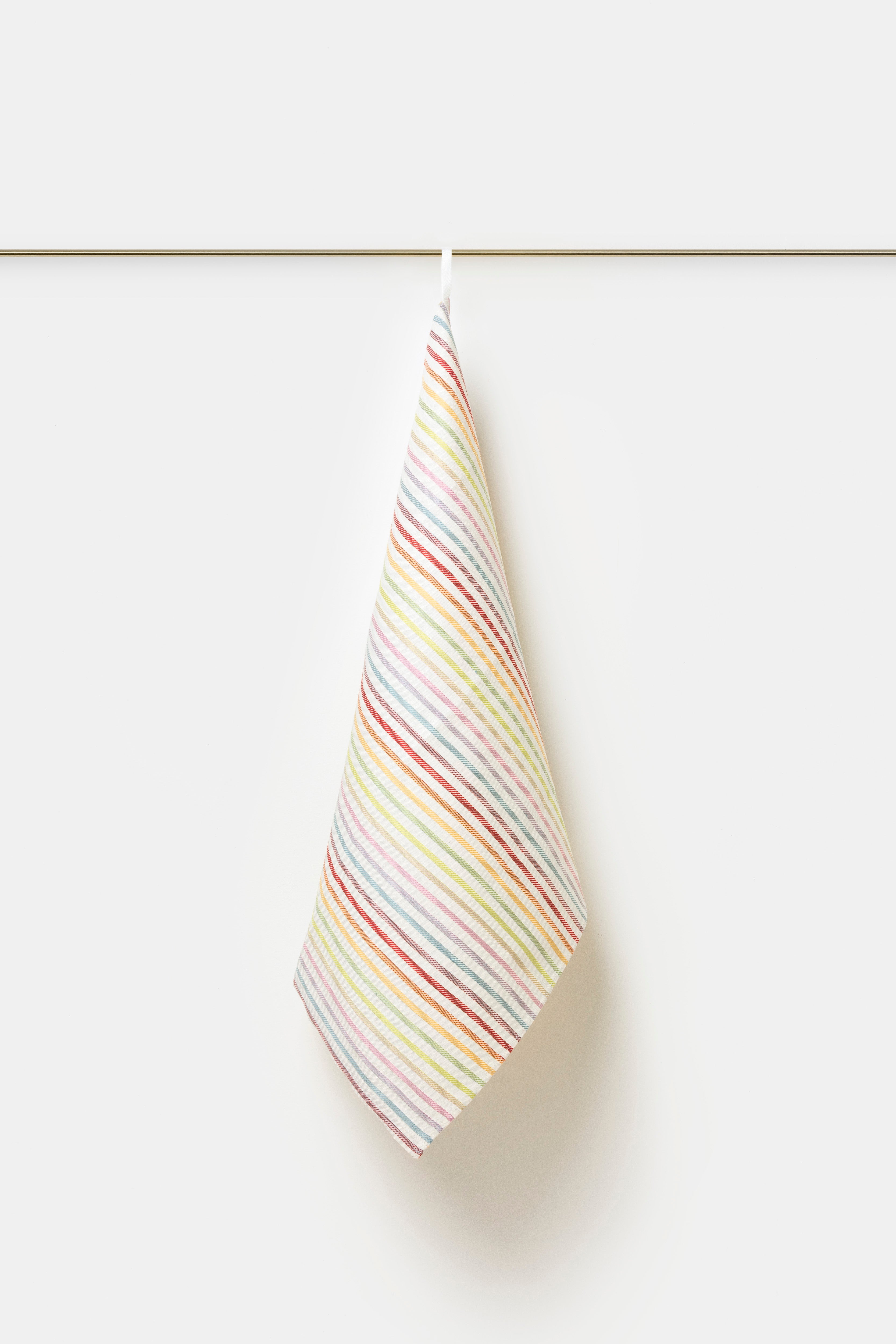 "Riga Gabry" tea towel in White / Multicolor