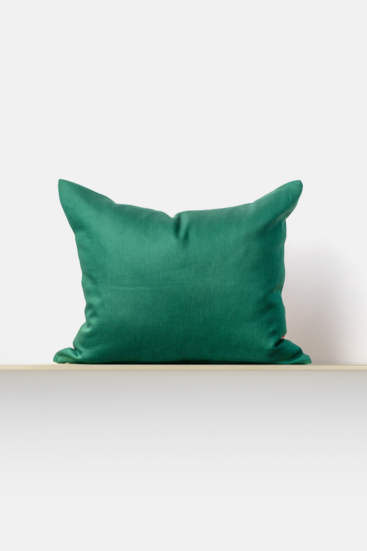 "Riga Gea" cushion