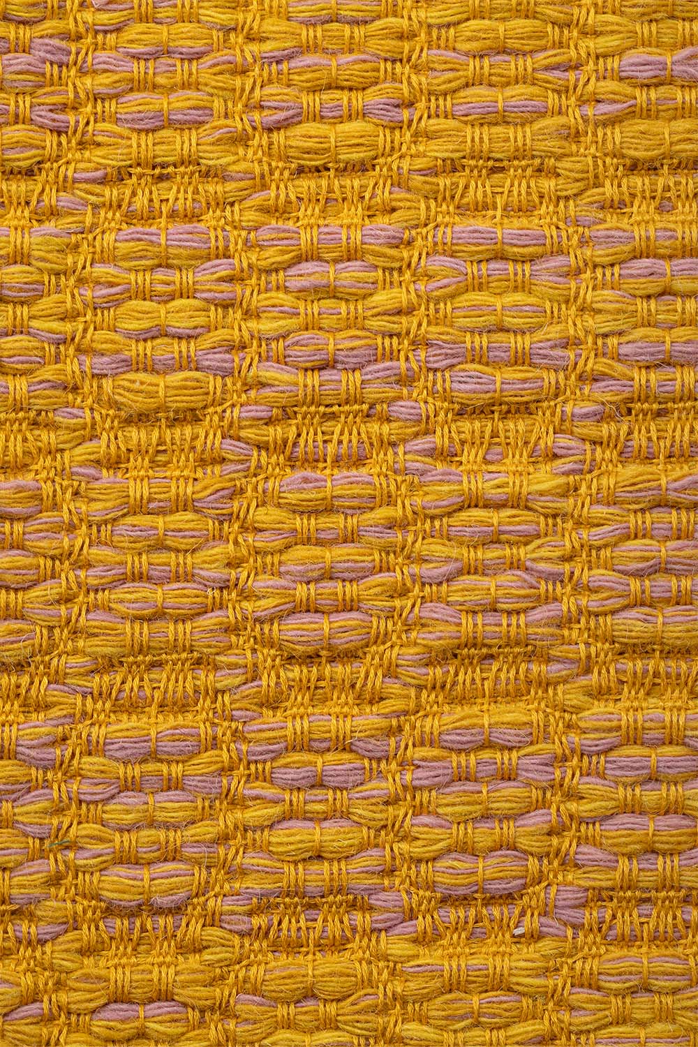 "Pinto Chiocciolina" rug in Yellow / Pink