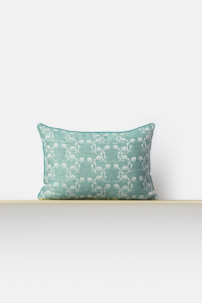 "F71 Cardo" cushion in Giada Green