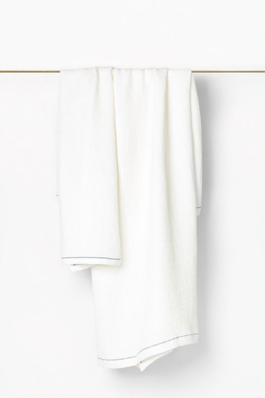 "Arlesienne" towels