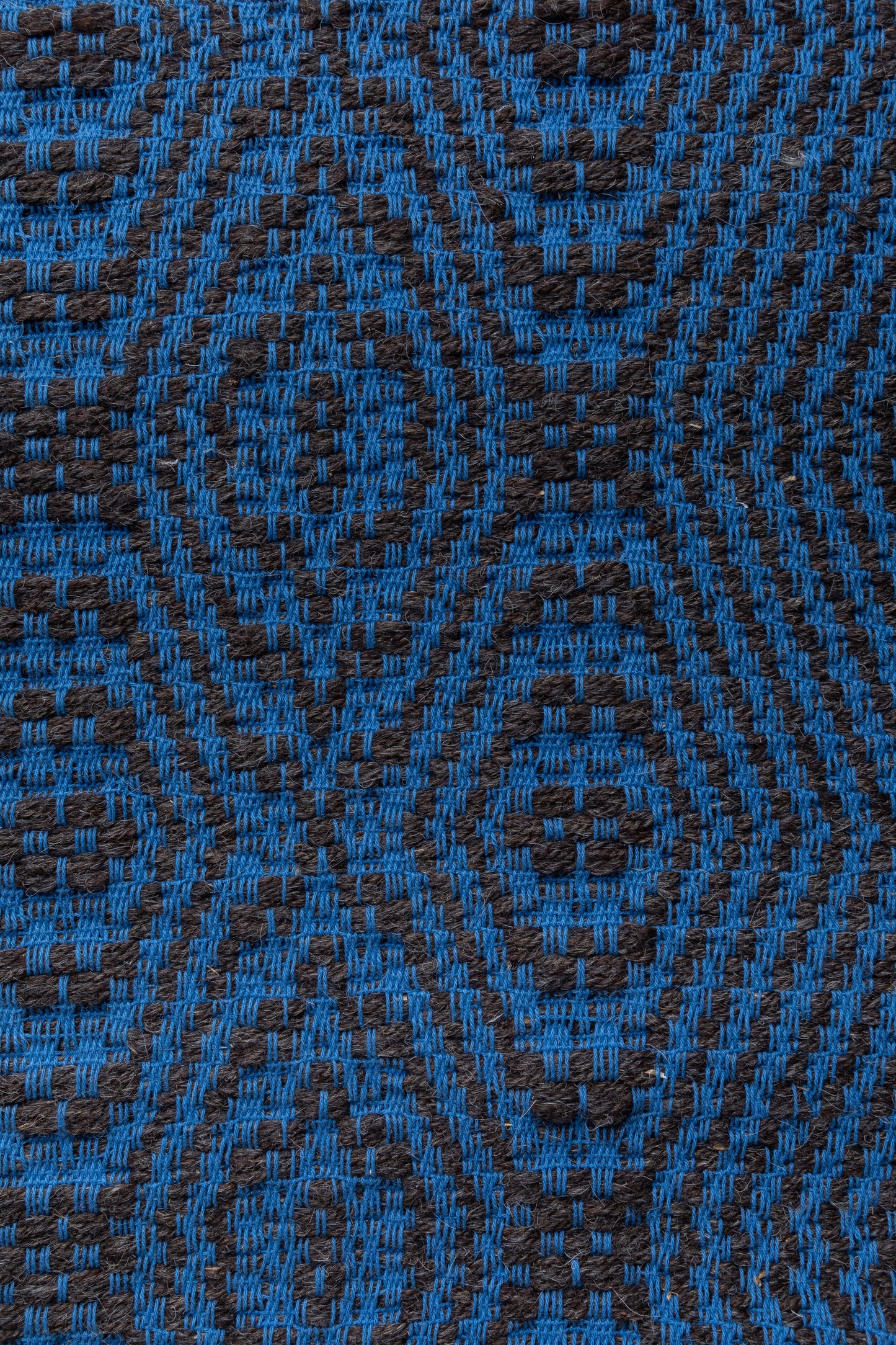 "Pinto melograno" Rug 80 x 190 cm in Royal Blue / Brown